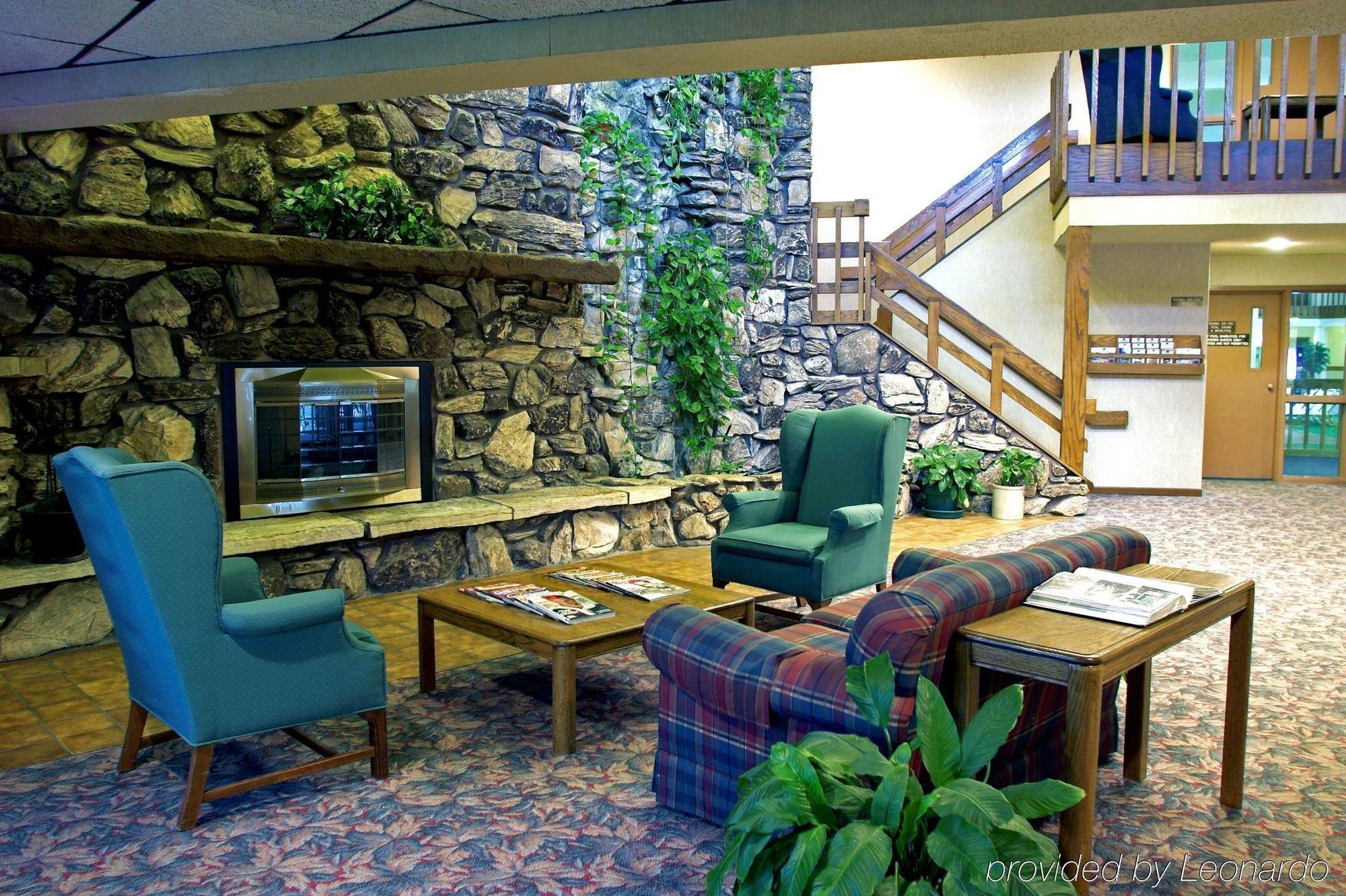 Econo Lodge Inn&Suites Stevens Point Exterior foto