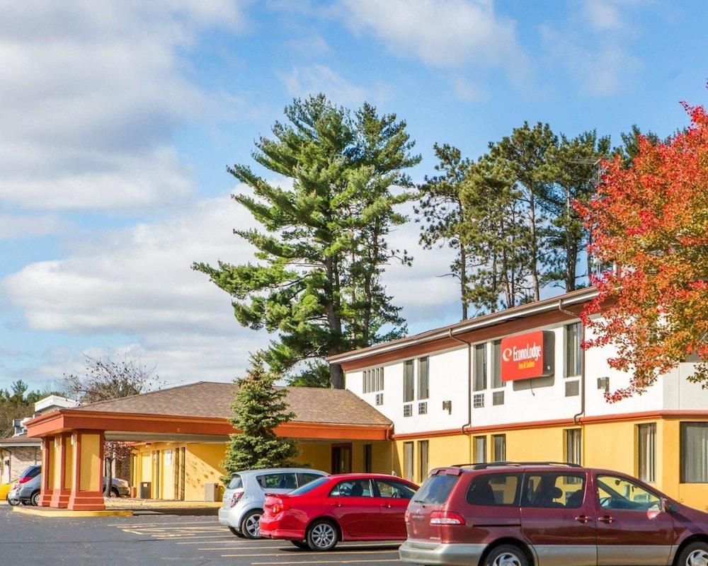 Econo Lodge Inn&Suites Stevens Point Exterior foto