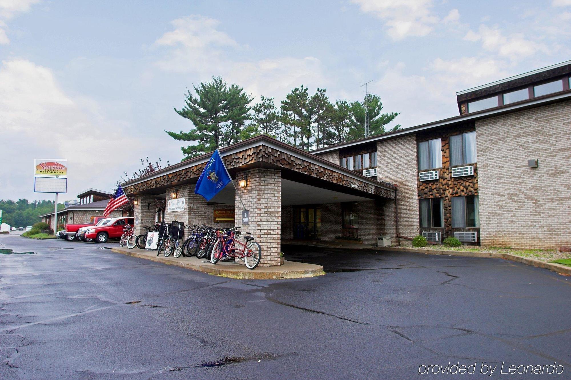 Econo Lodge Inn&Suites Stevens Point Exterior foto